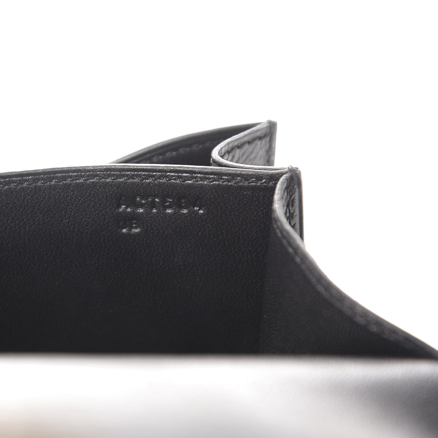 Epsom Constance 18 Black