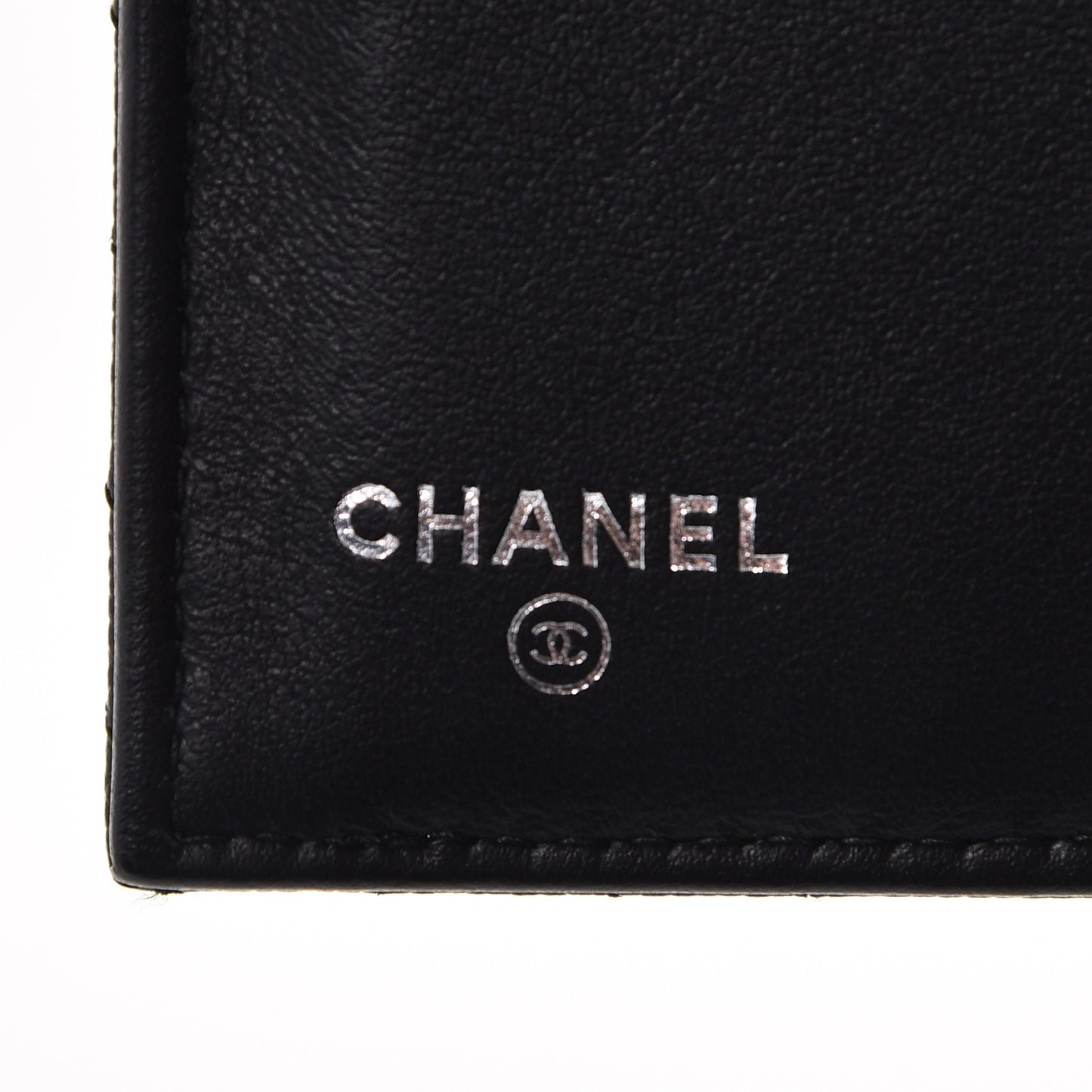 Caviar Chevron Quilted Small Boy Flap Wallet Black