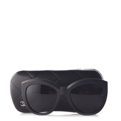 Chanel Tweed Effect CC Polarized Butterfly Signature Sunglasses 5332 Black 7 of 7