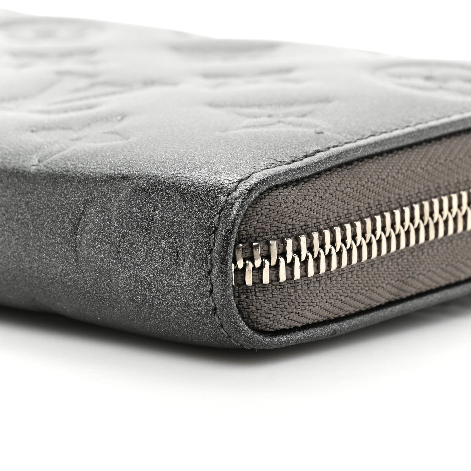 Louis Vuitton Lambskin Embossed Monogram Coussin Zippy Wallet Anthracite 11 of 13