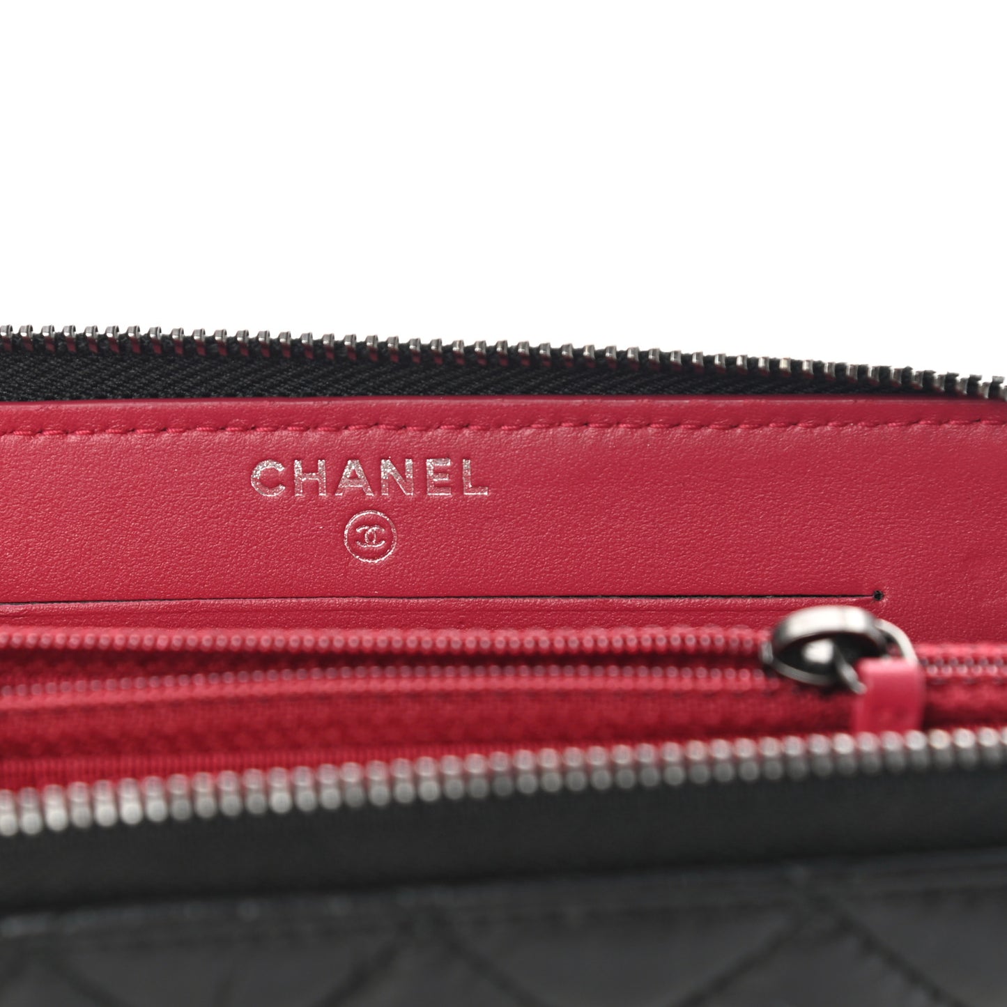 Aged Calfskin Quilted Small Gabrielle Zip Around Wallet Black