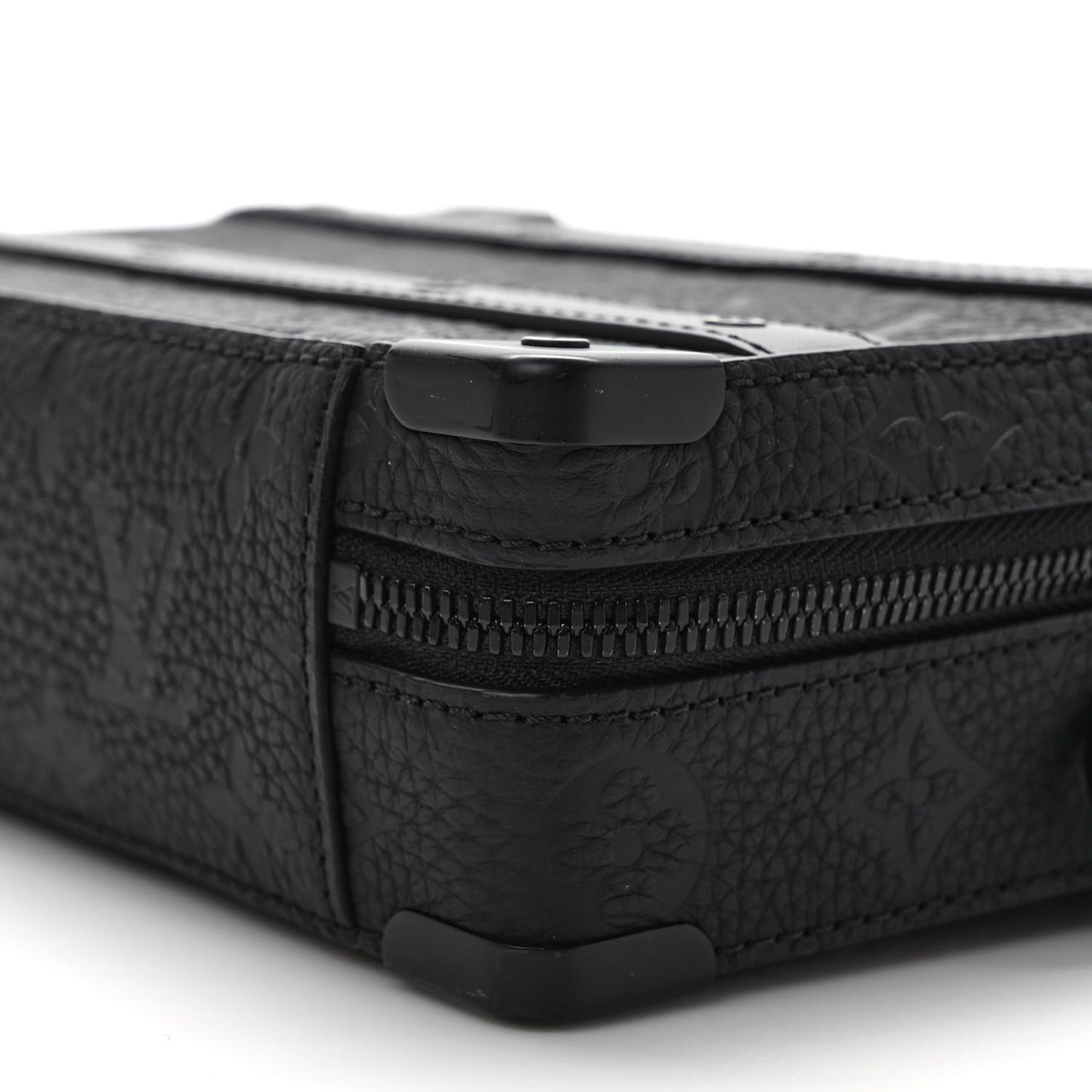 Taurillon Monogram Soft Trunk Black