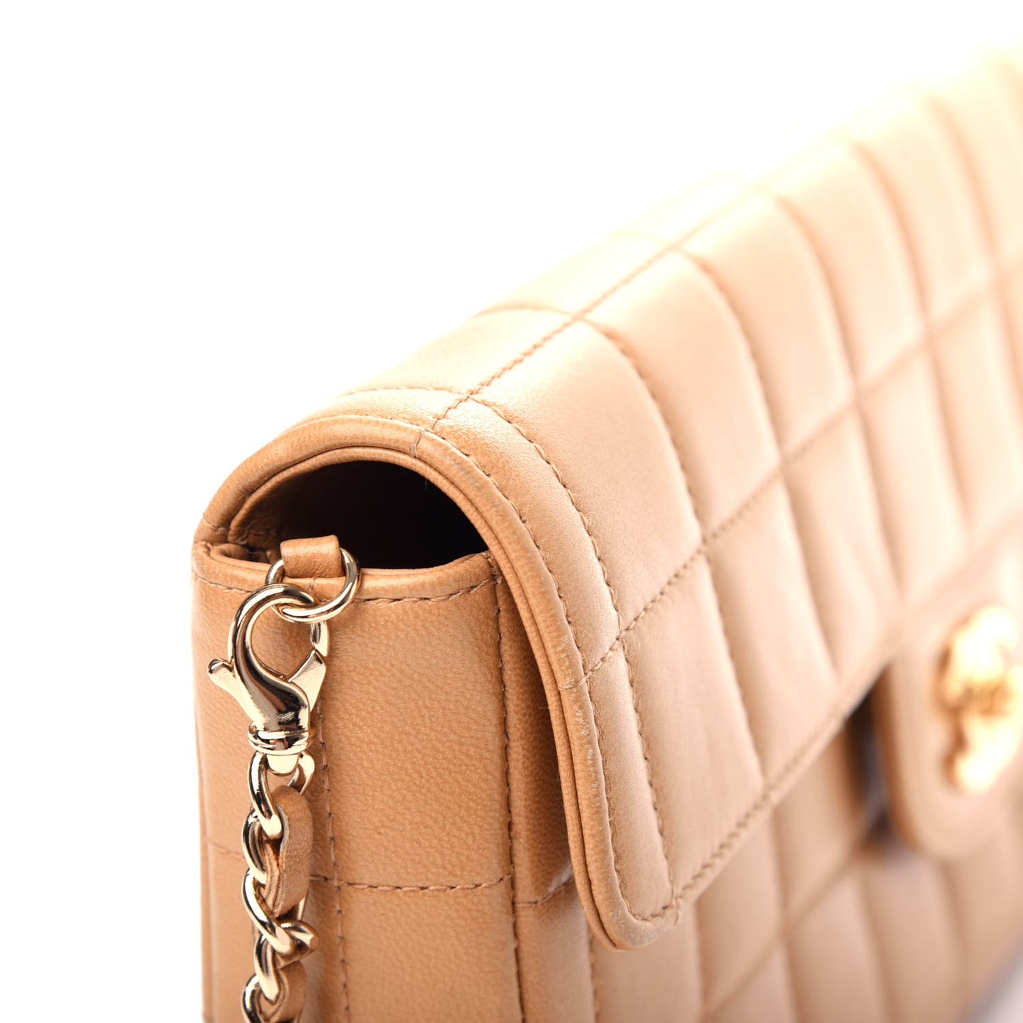 Lambskin East West Chocolate Bar Flap Beige