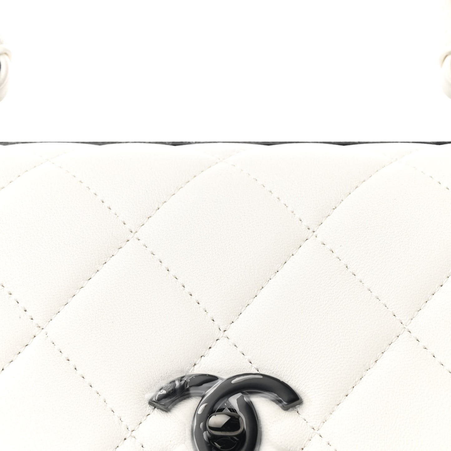 Lambskin Quilted Medium Trendy CC Flap Dual Handle Bag White