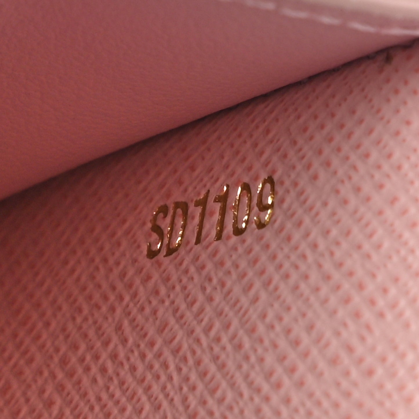 Damier Azur Victorine Wallet Rose Ballerine