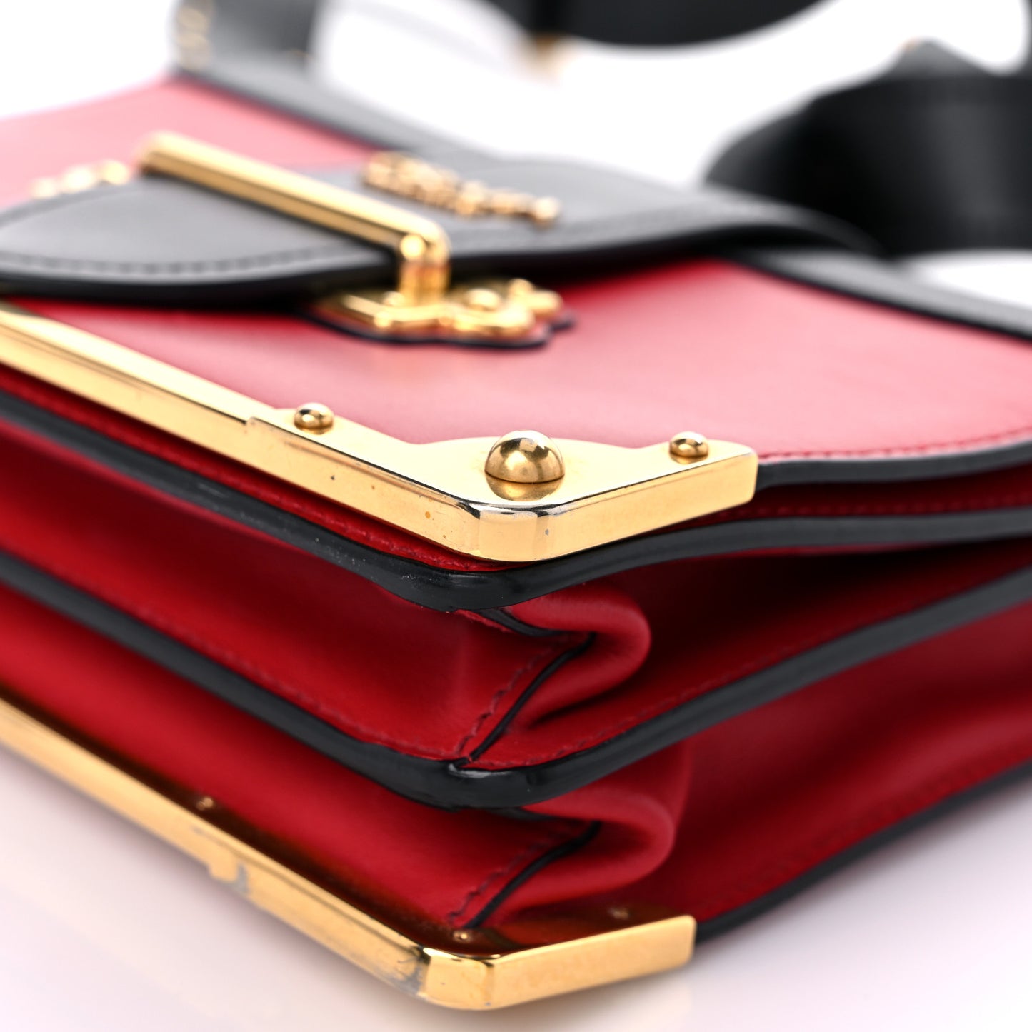 City Calfskin Saffiano Cahier Bag Fuoco Black
