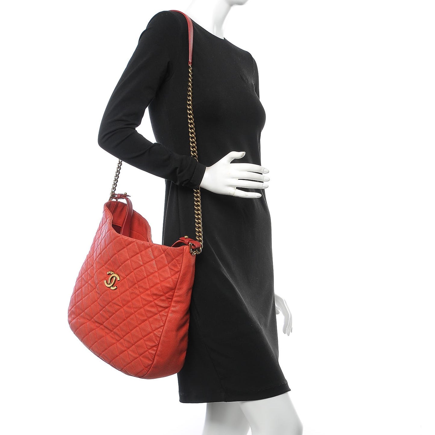 Iridescent Caviar Quilted Country Chic Hobo Red