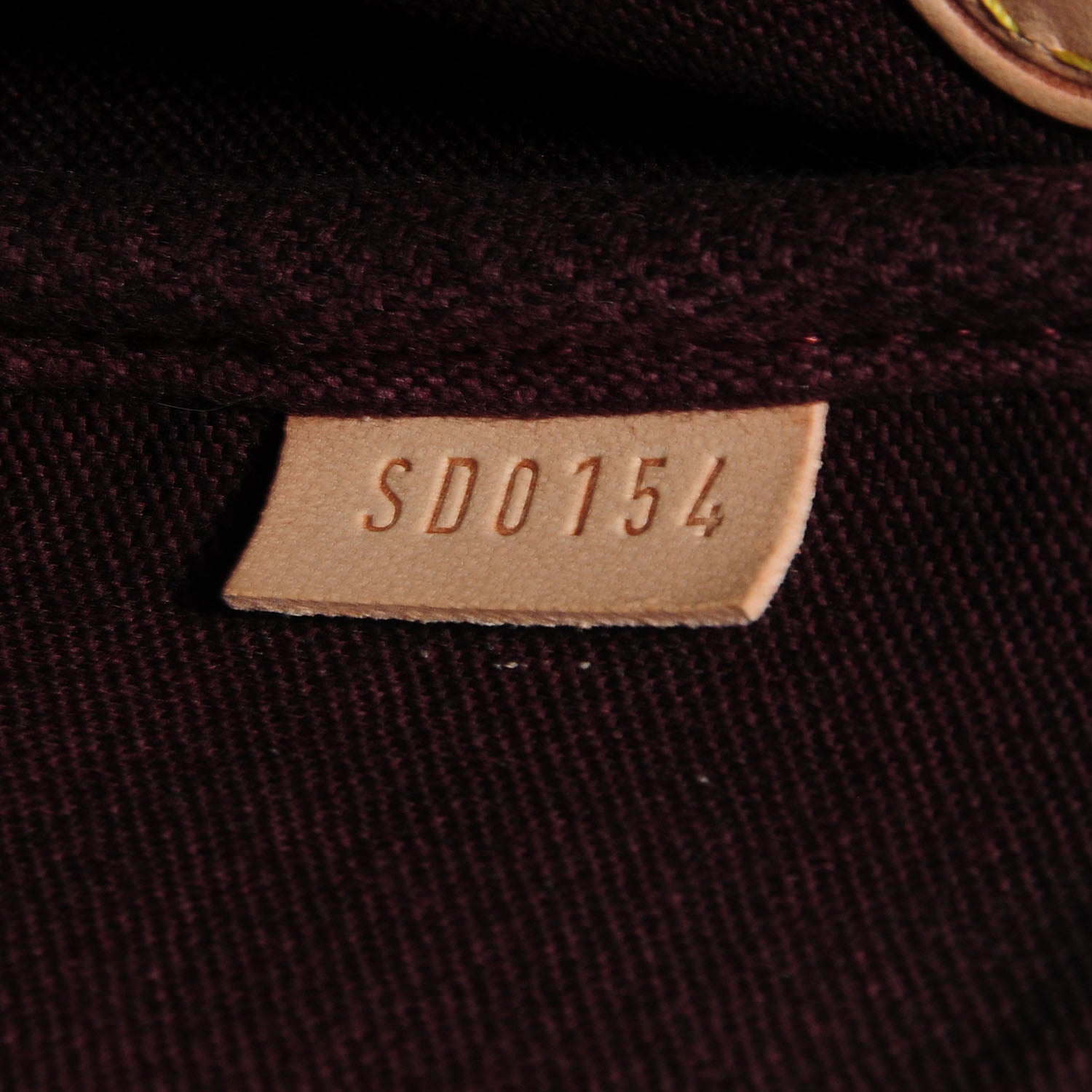 Louis Vuitton Monogram Favorite MM 9 of 9