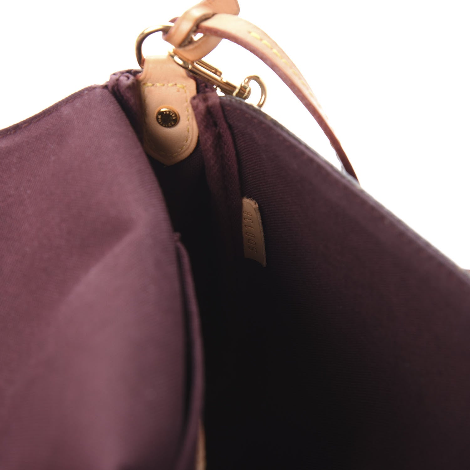 Louis Vuitton Monogram Favorite MM 6 of 9