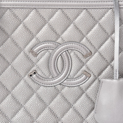 Chanel Metallic Caviar Quilted Large CC Filigree Vanity Case Silver 8 of 10