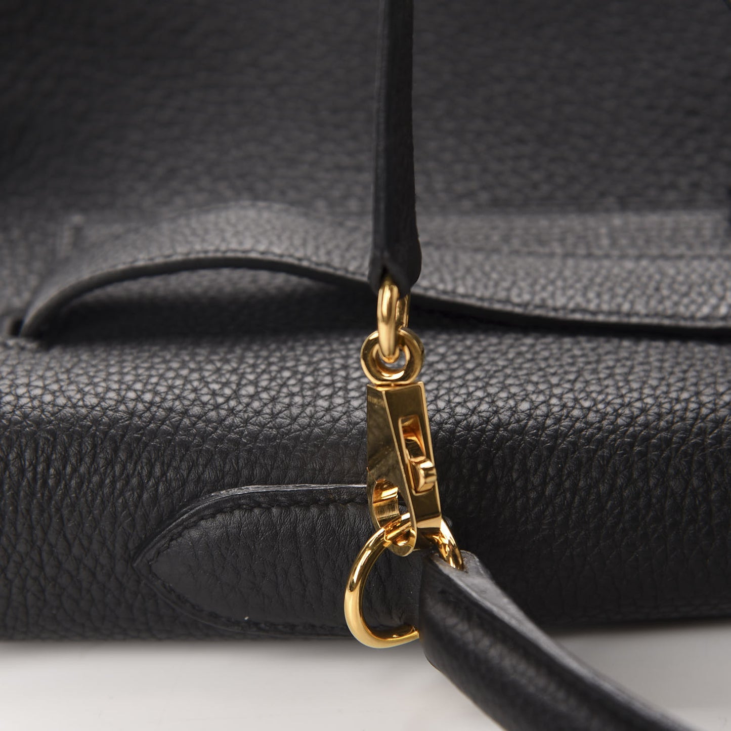 Togo Kelly Retourne 40 Black