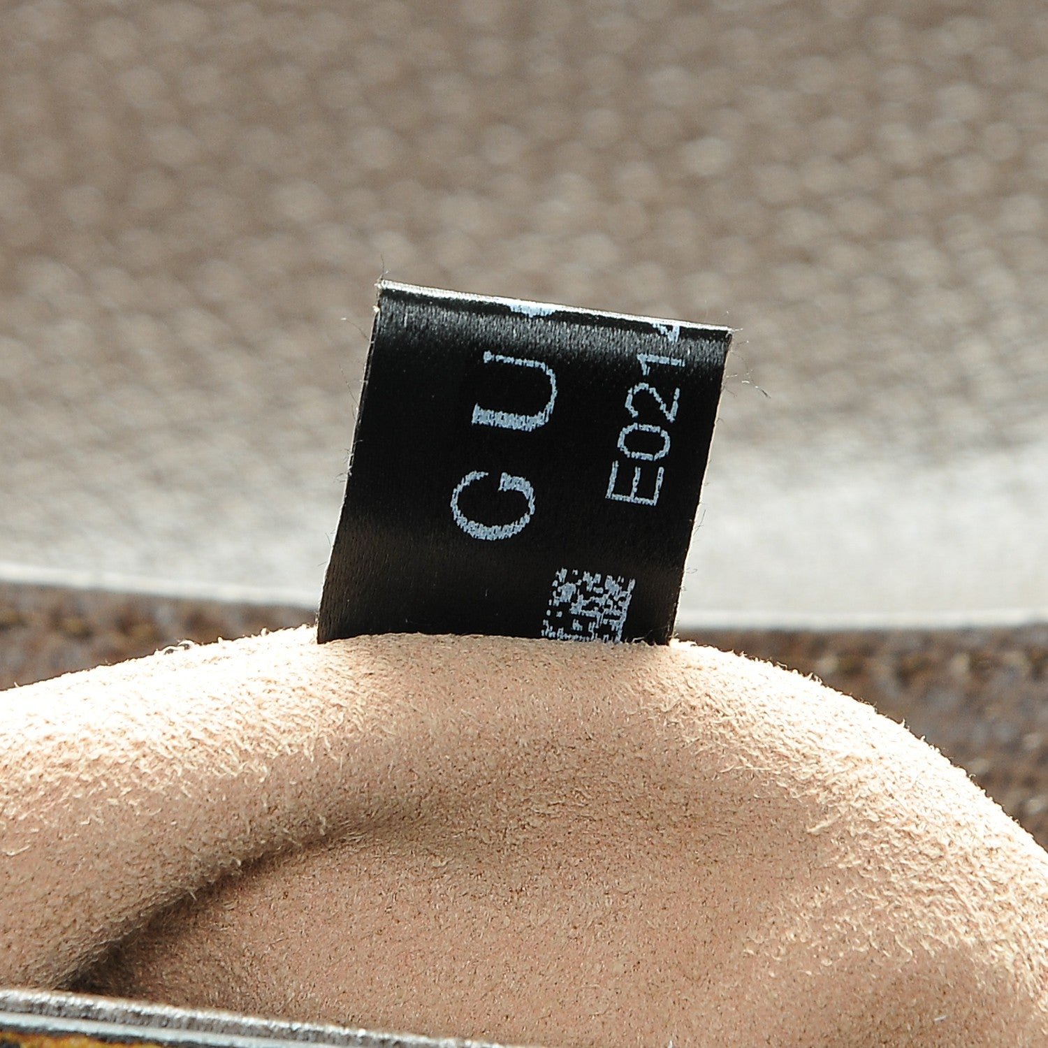 Gucci GG Supreme Monogram Bengal Web Medium Padlock Messenger Shoulder Bag Beige Pink 7 of 7