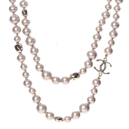 Chanel Resin Pearl CC Short Necklace in Golden Pearly Beige 1 of 5