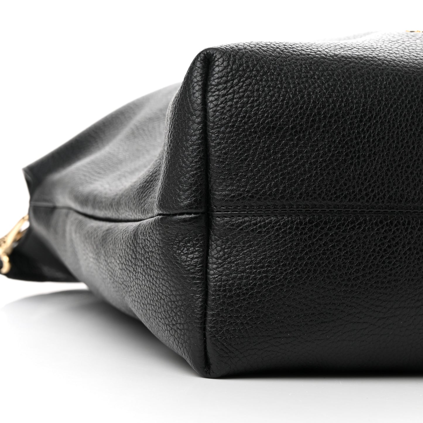 Grainy Calfskin Medium Cale Hobo Black