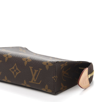 Louis Vuitton Monogram Toiletry Pouch 15 8 of 9