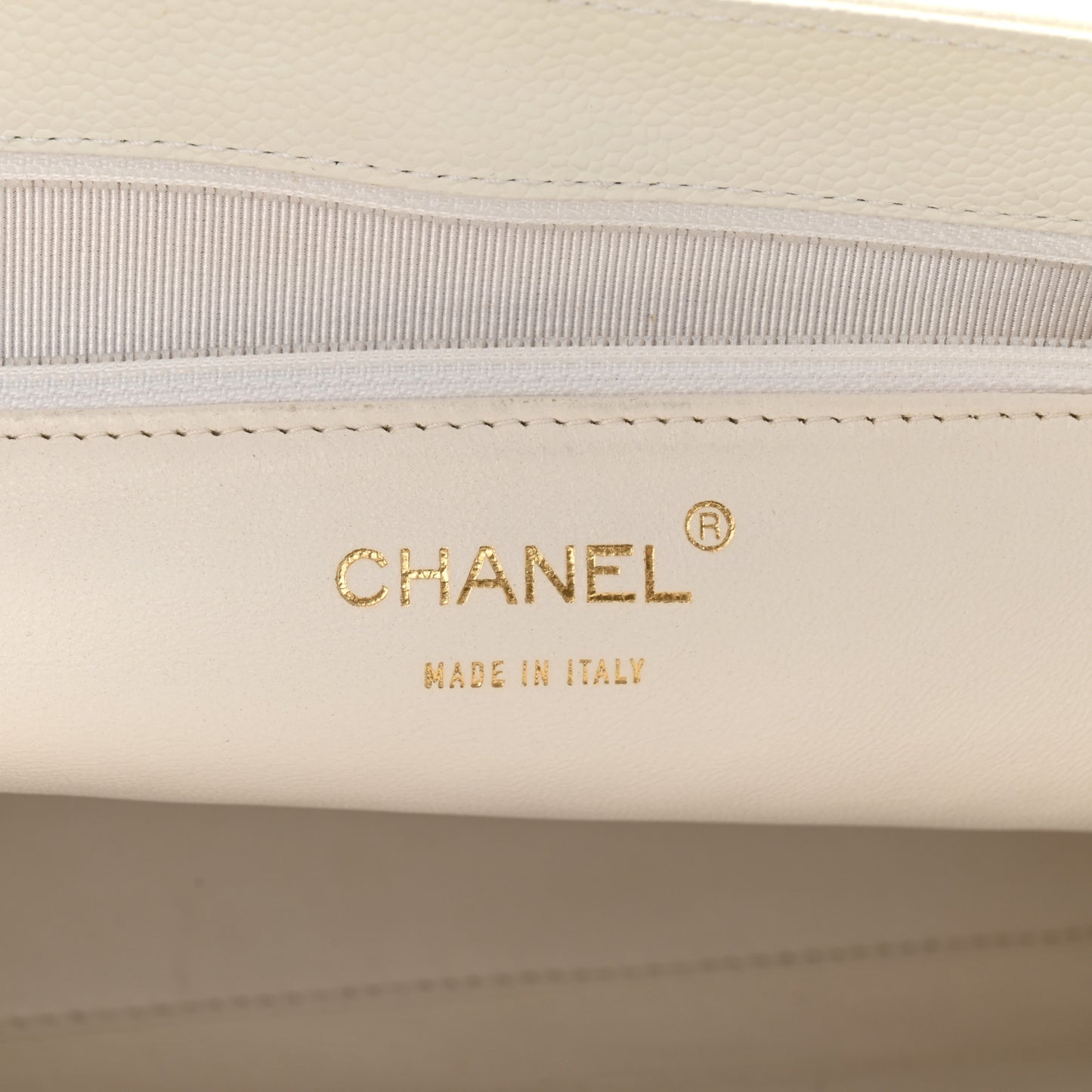 Caviar Quilted Tote With Clutch White