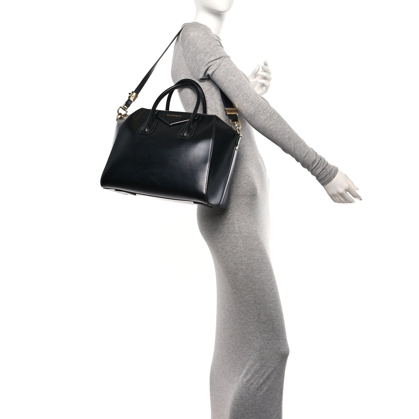 Shiny Lord Calfskin Medium Antigona Black