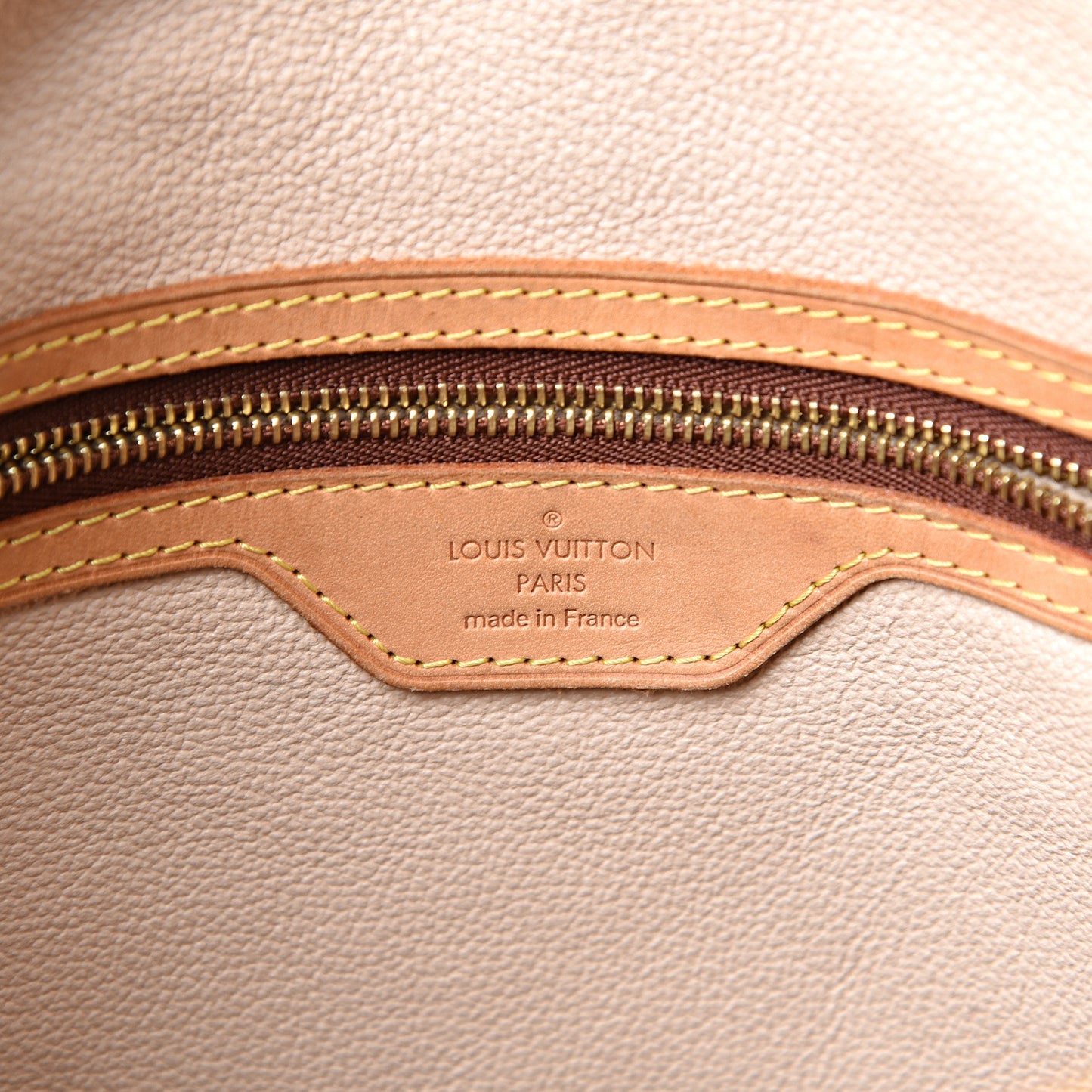Monogram Bucket 27