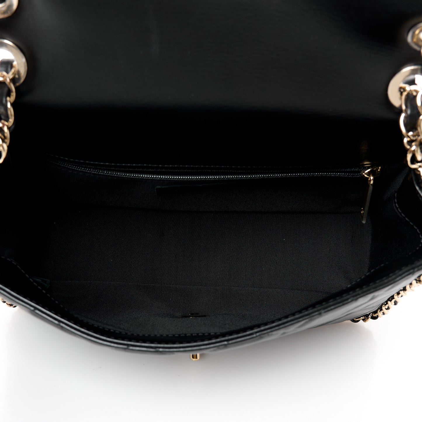 Crumpled Calfskin Medium Chain All Over Flap Black