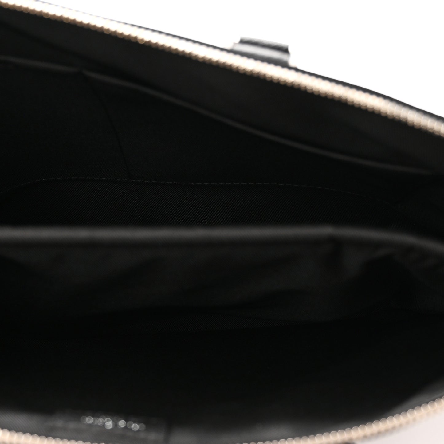 Taiga Slim Briefcase Black