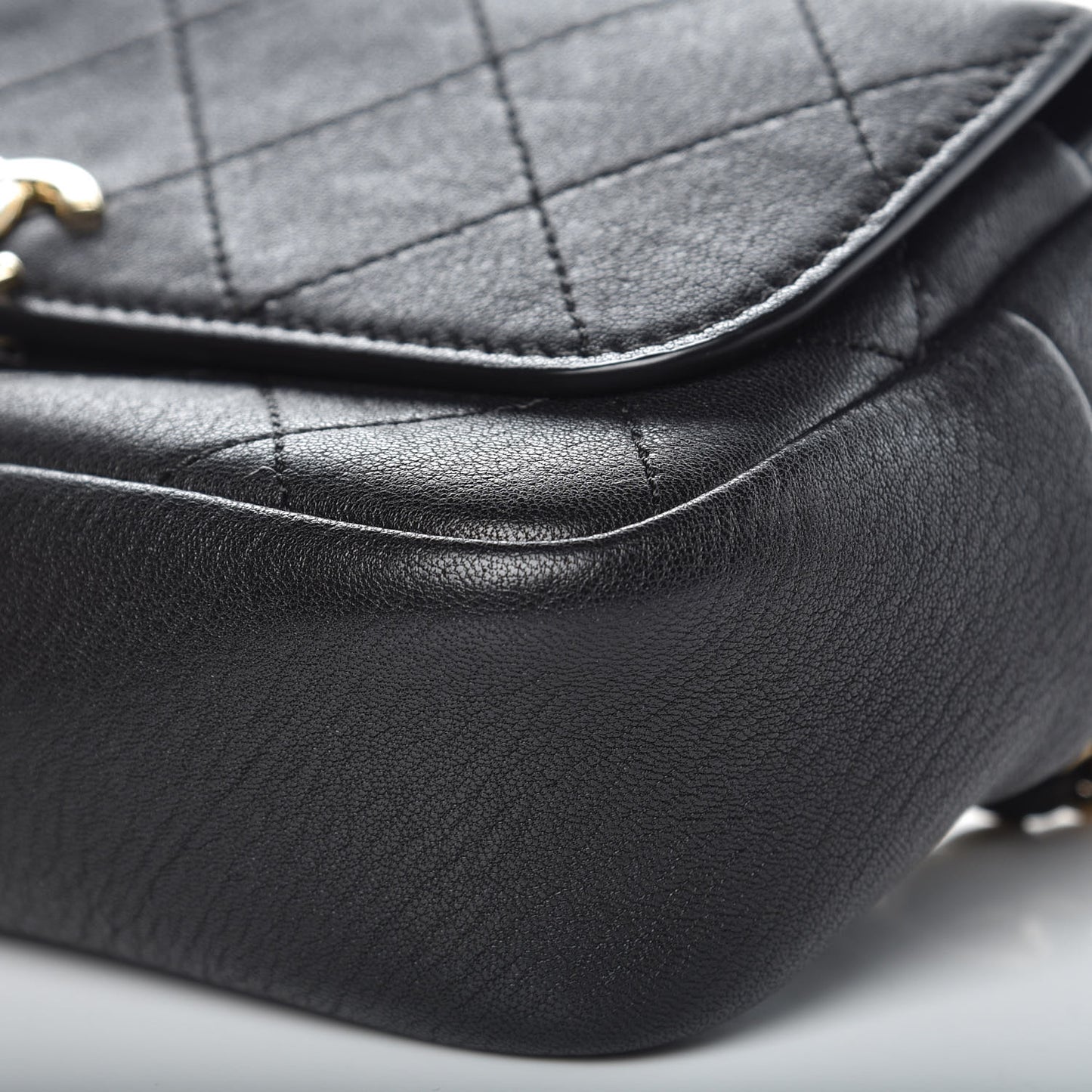 Calfskin Stitched Casual Trip Waist Bag Black