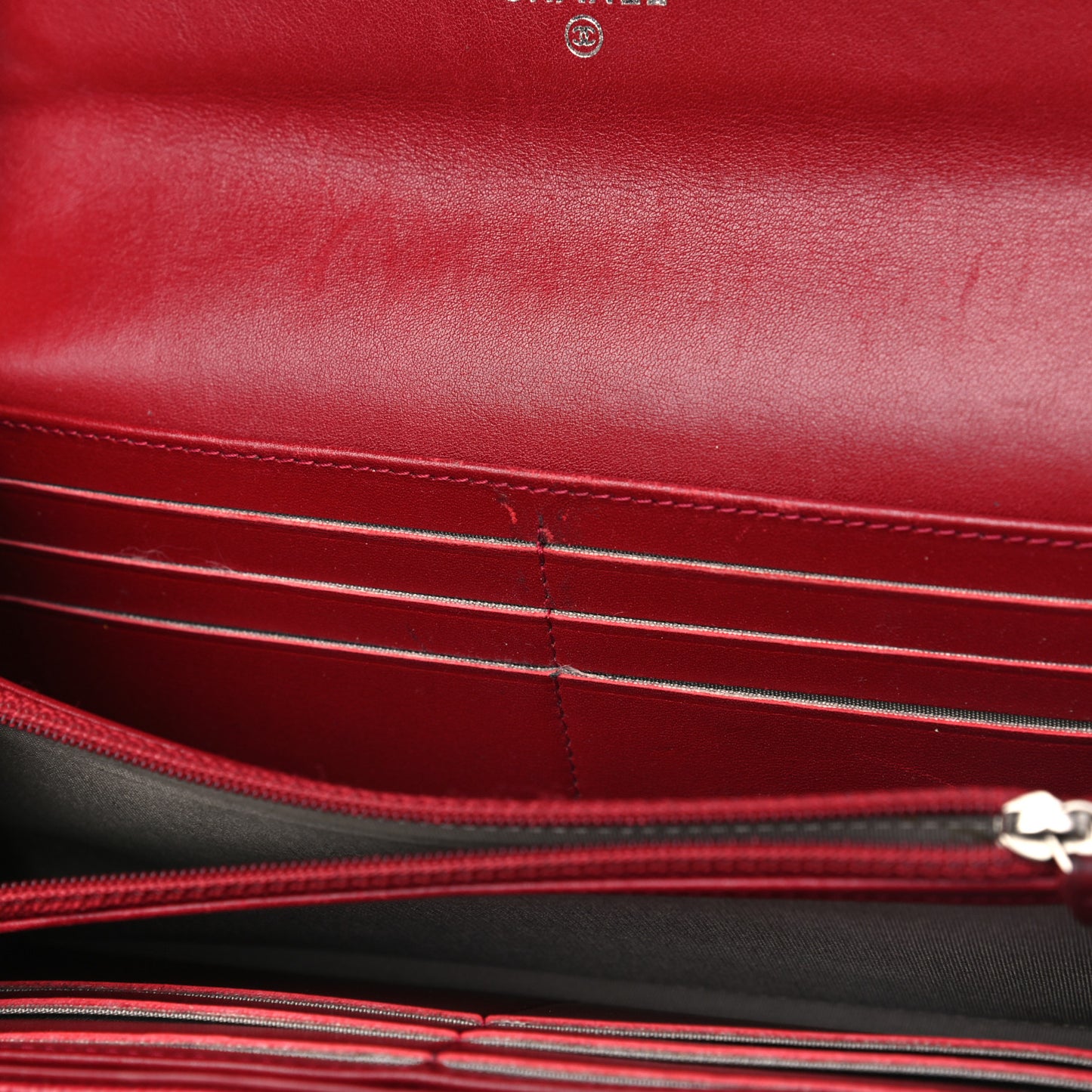 Caviar Sevruga CC Large Gusset Flap Wallet Red