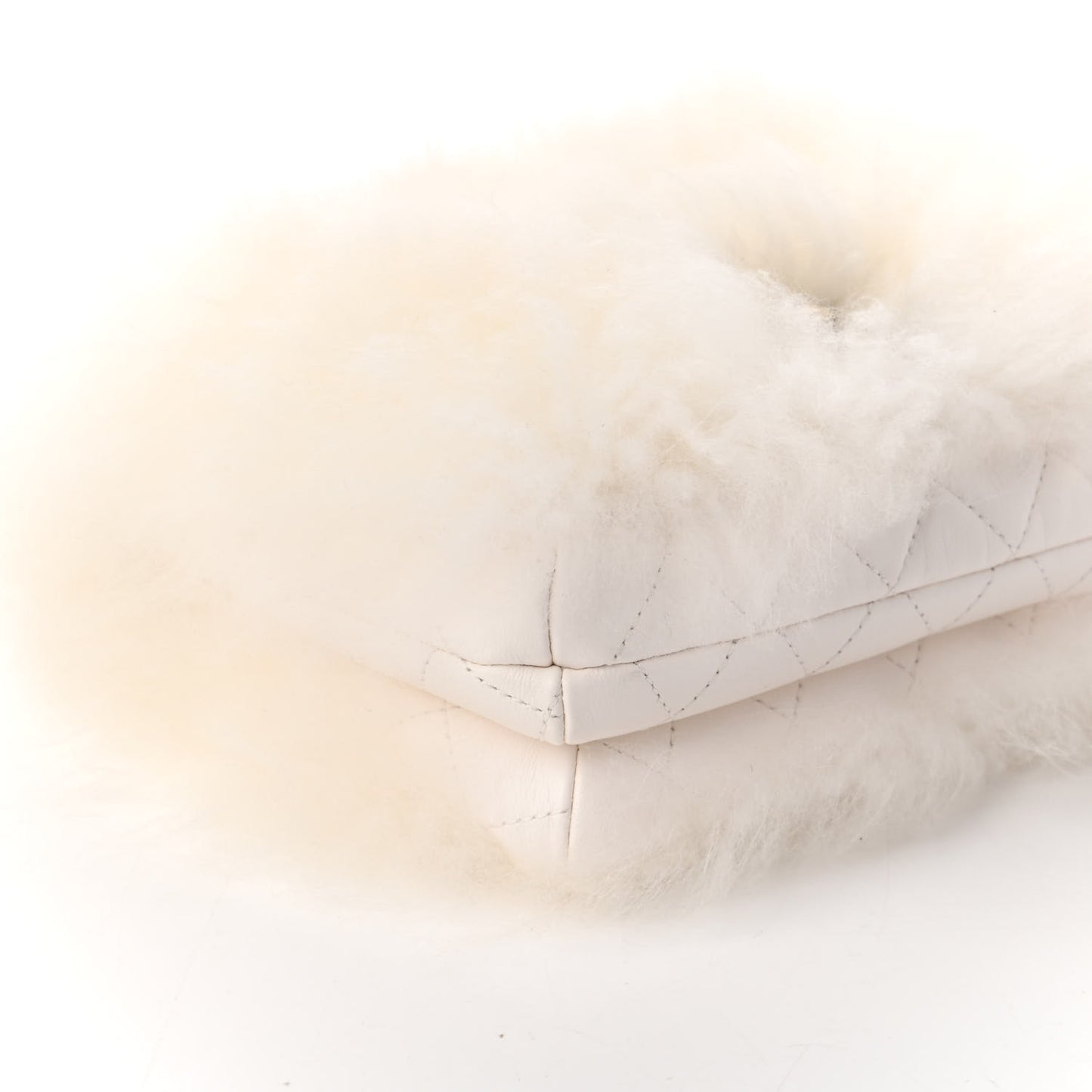 Fur Top Handle Flap White
