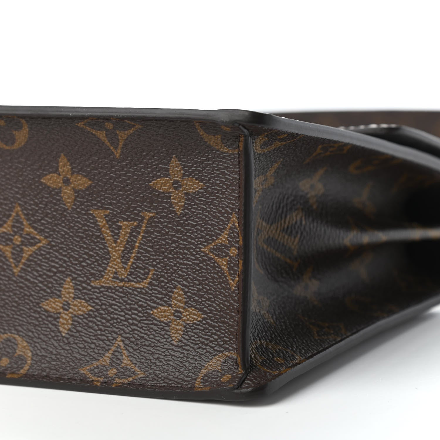Louis Vuitton Vernis Epi Monogram Spring Street Bitume Metallise 8 of 11