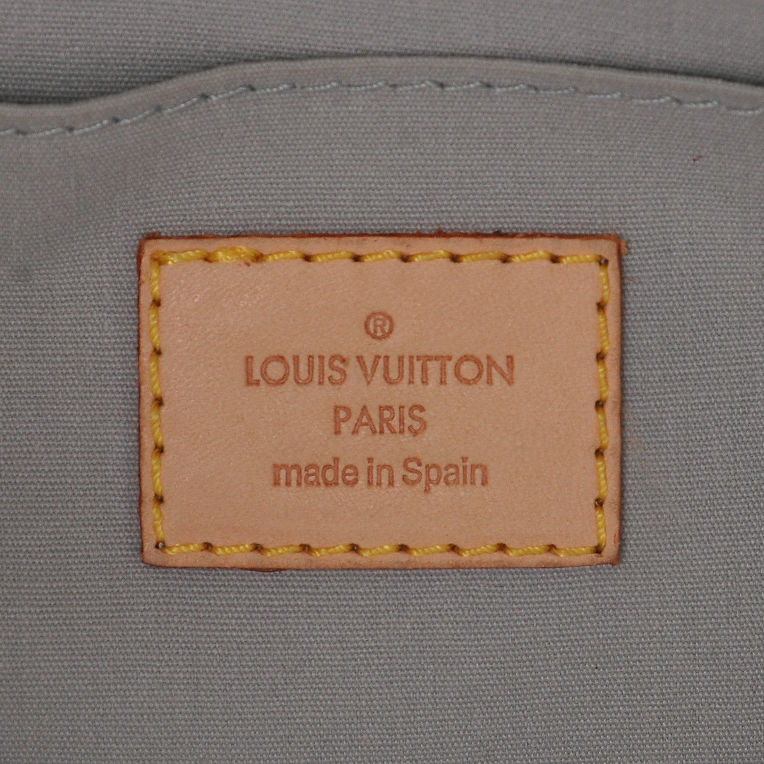 Louis Vuitton Vernis Roxbury Drive Perle 7 of 8