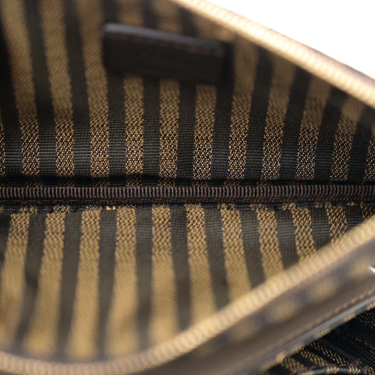 Vitello Palmellato Wallet on Chain with Pouches Tartufo