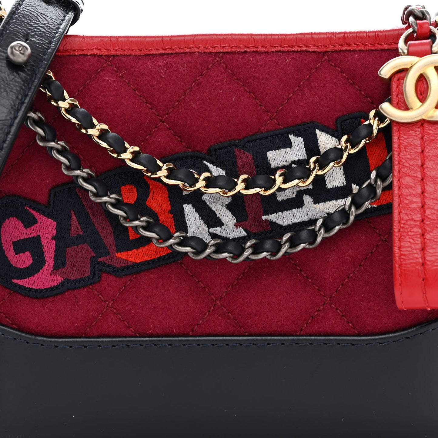 Wool Calfskin Quilted Small Gabrielle Hobo Red