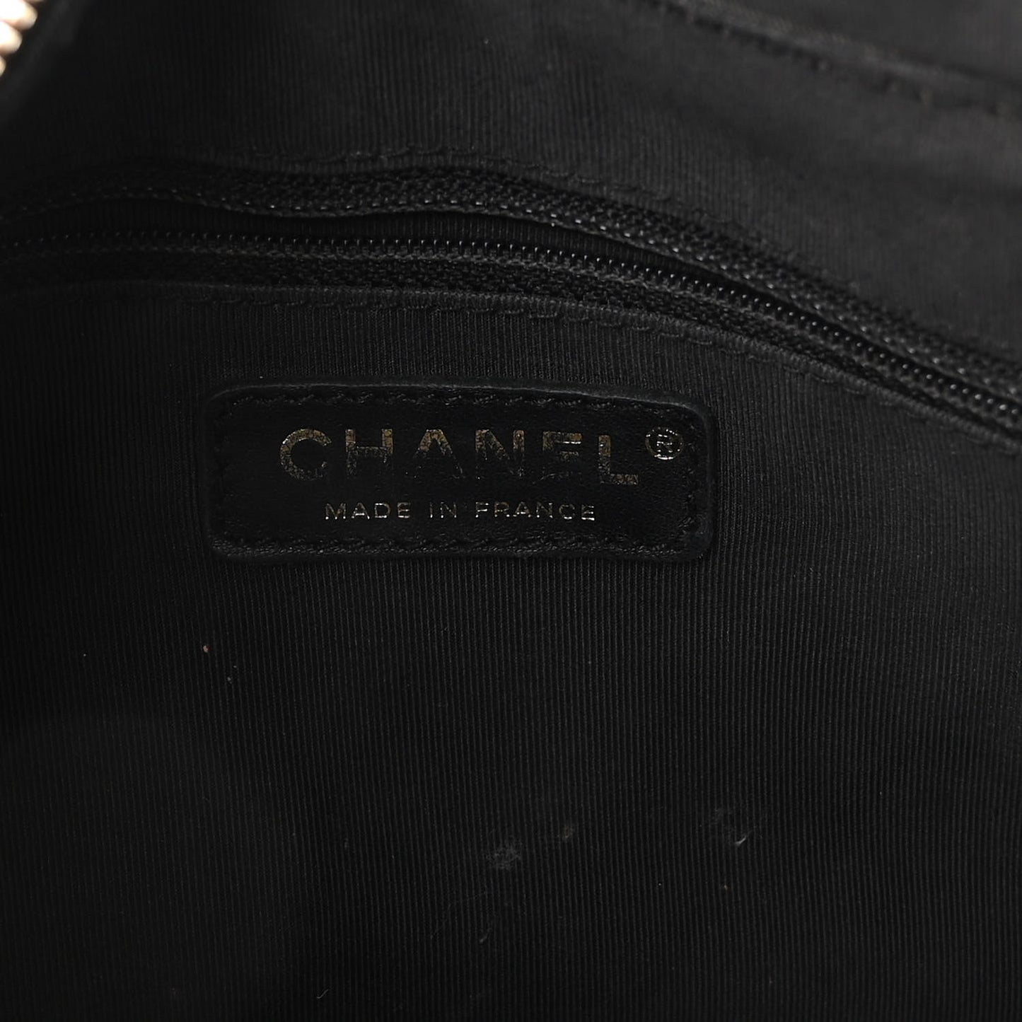 Caviar Quilted Timeless CC Shoulder Bag Black