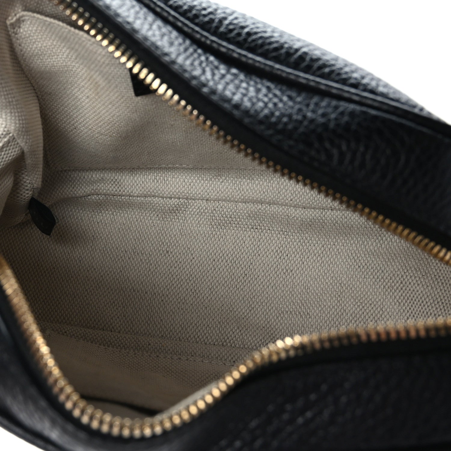 Gucci Pebbled Calfskin Small Soho Disco Bag Black 5 of 10