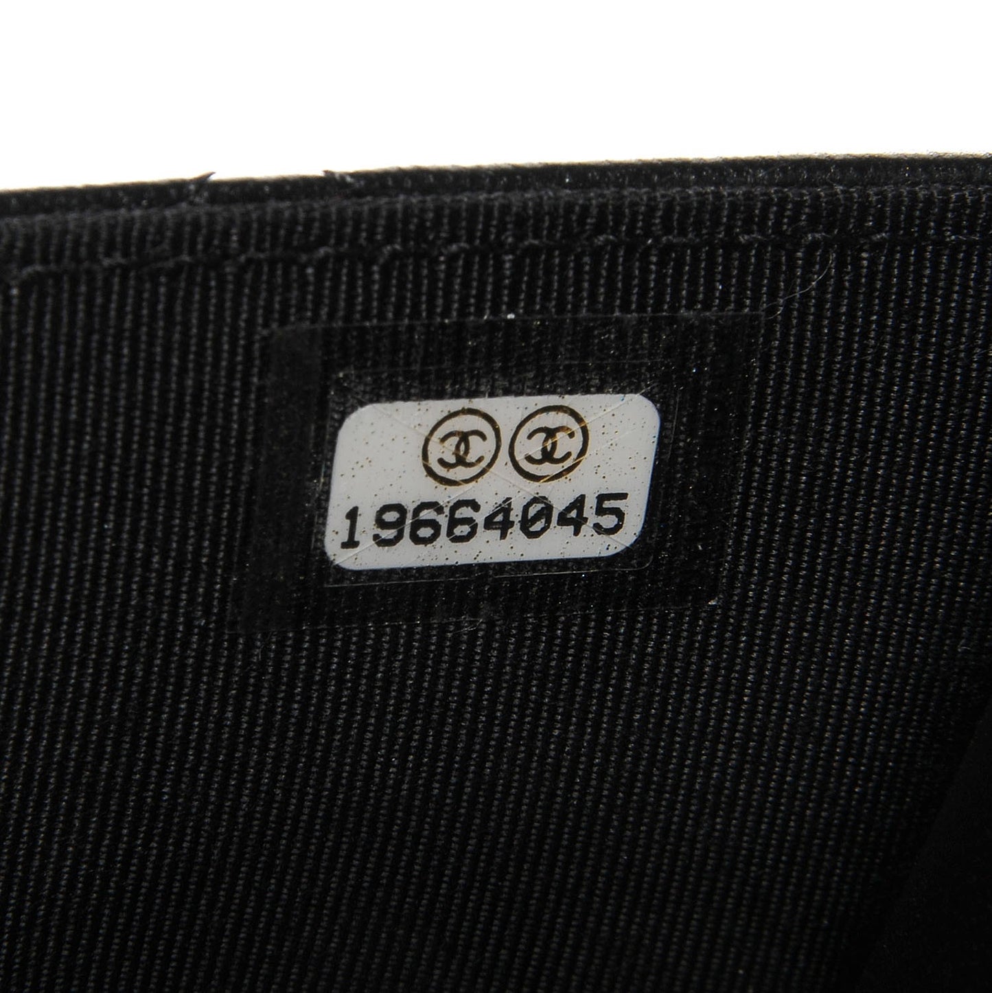 Lambskin Quilted Wallet On Chain WOC Black