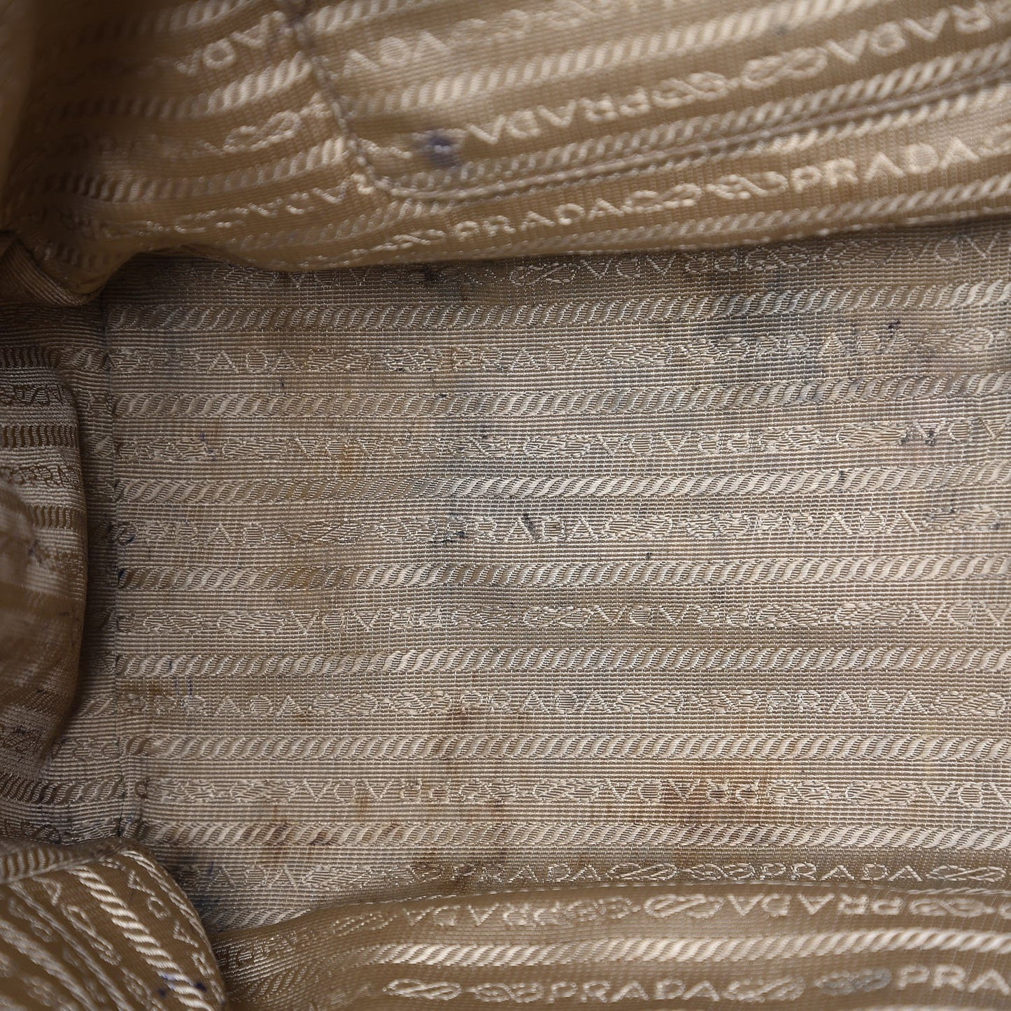 Saffiano Lux Large Tote Cammeo