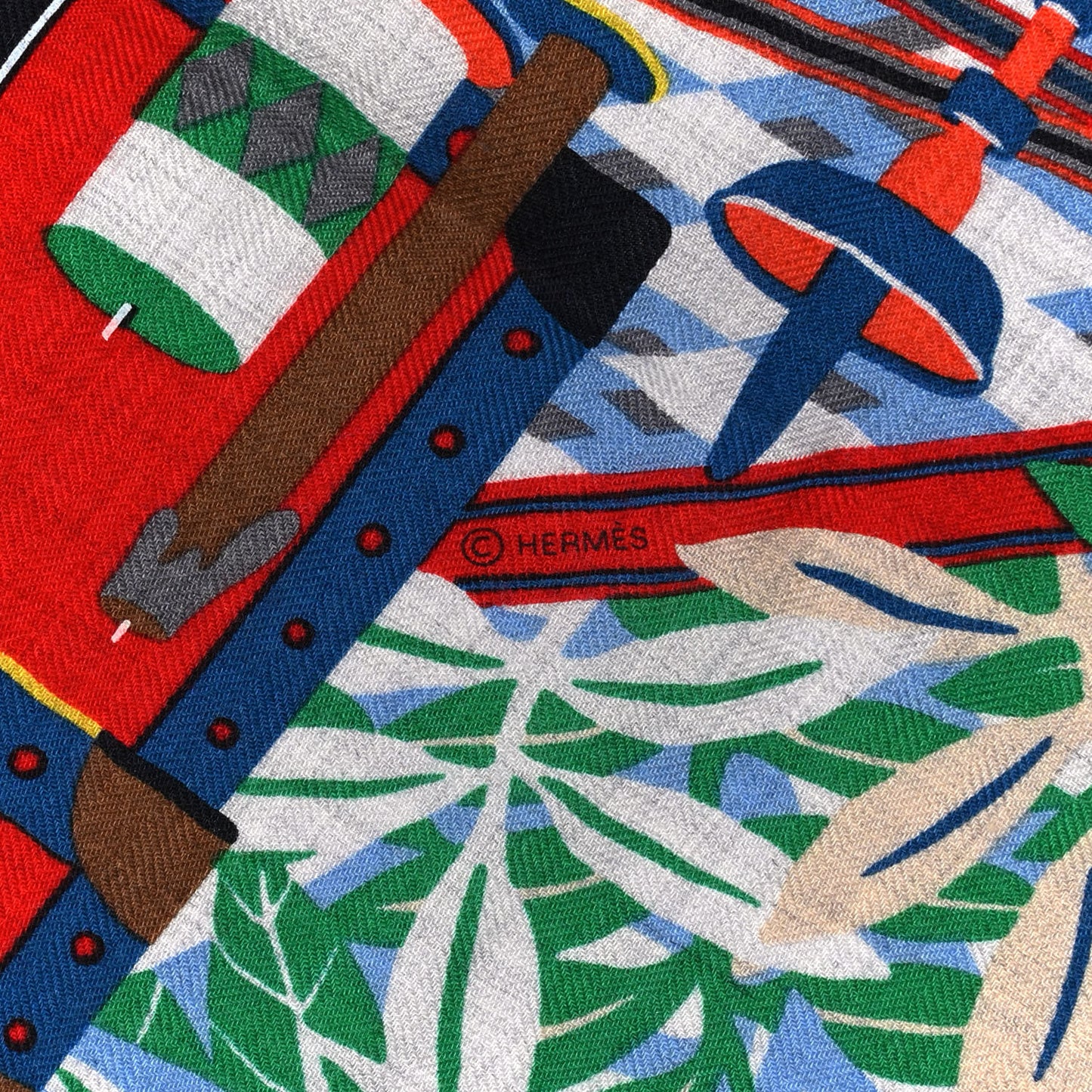 Cashmere Silk Les Douze Leopards Shawl 140 Gris Chine Vert