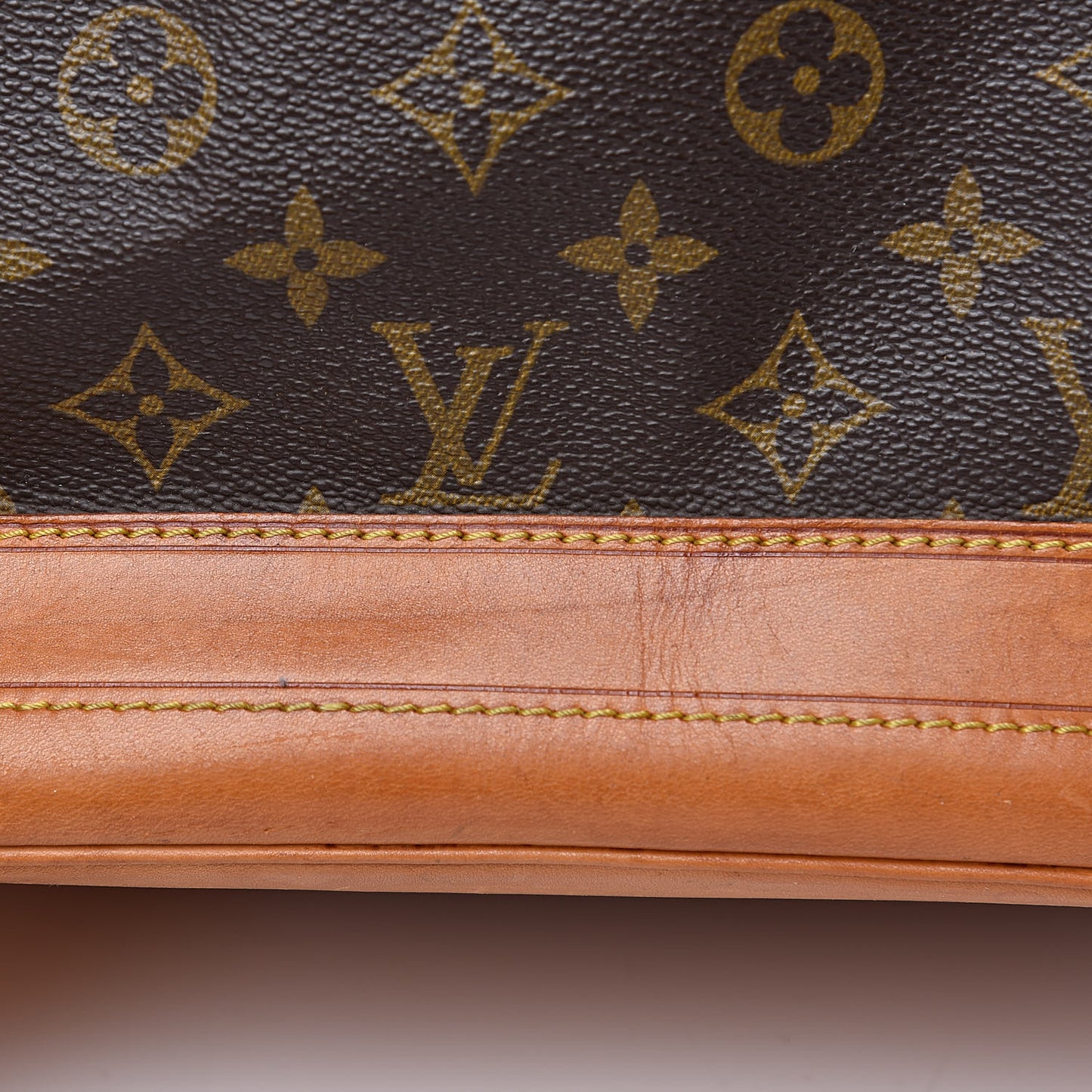 Monogram Noe
