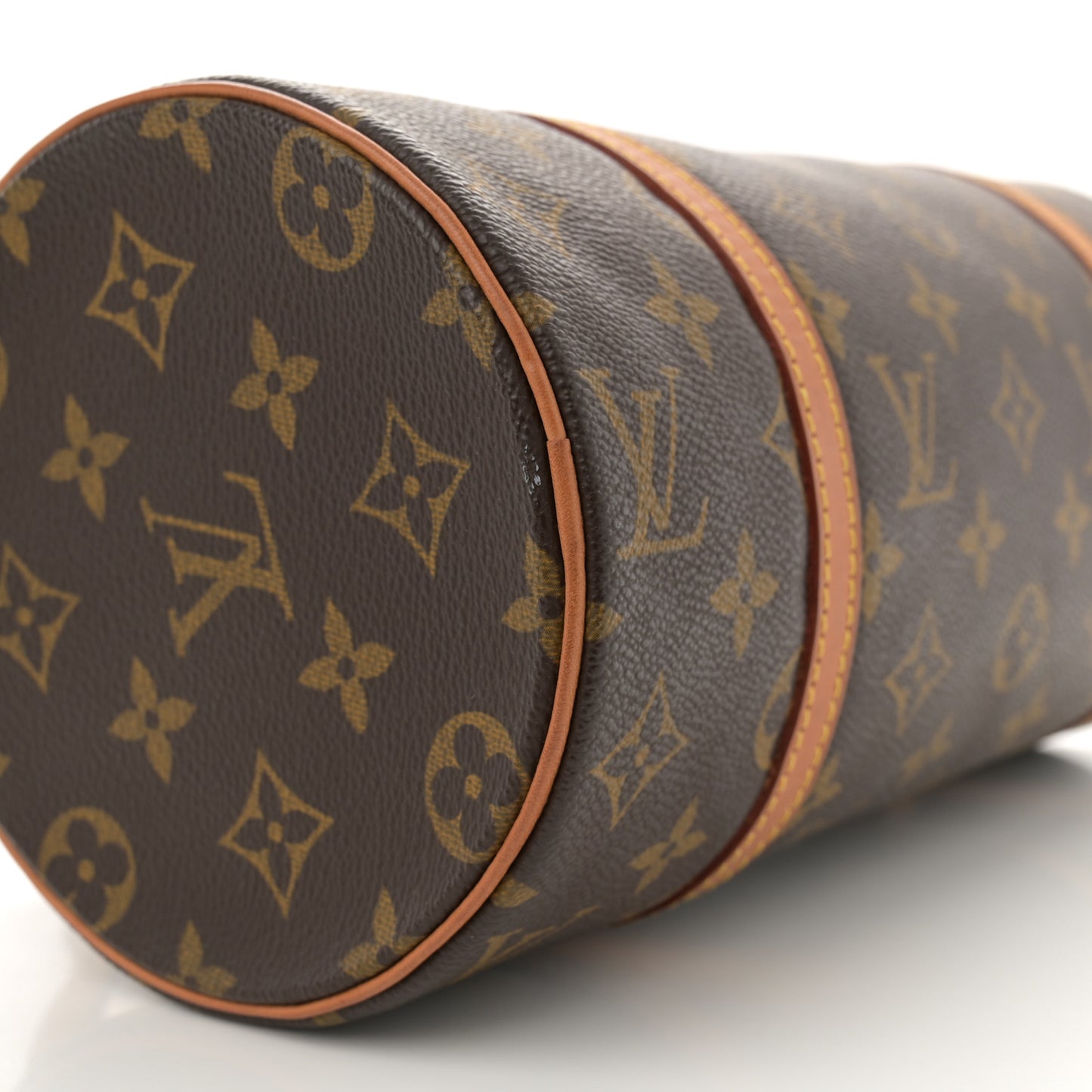 Monogram Papillon 26