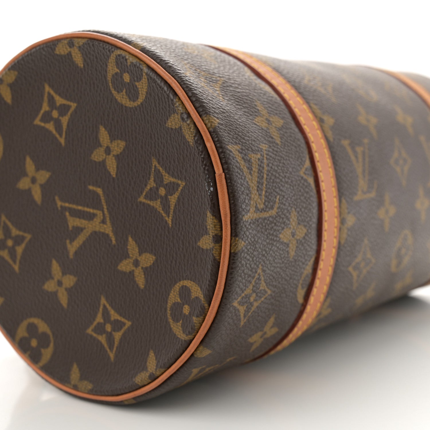 Louis Vuitton Monogram Papillon 26 8 of 9