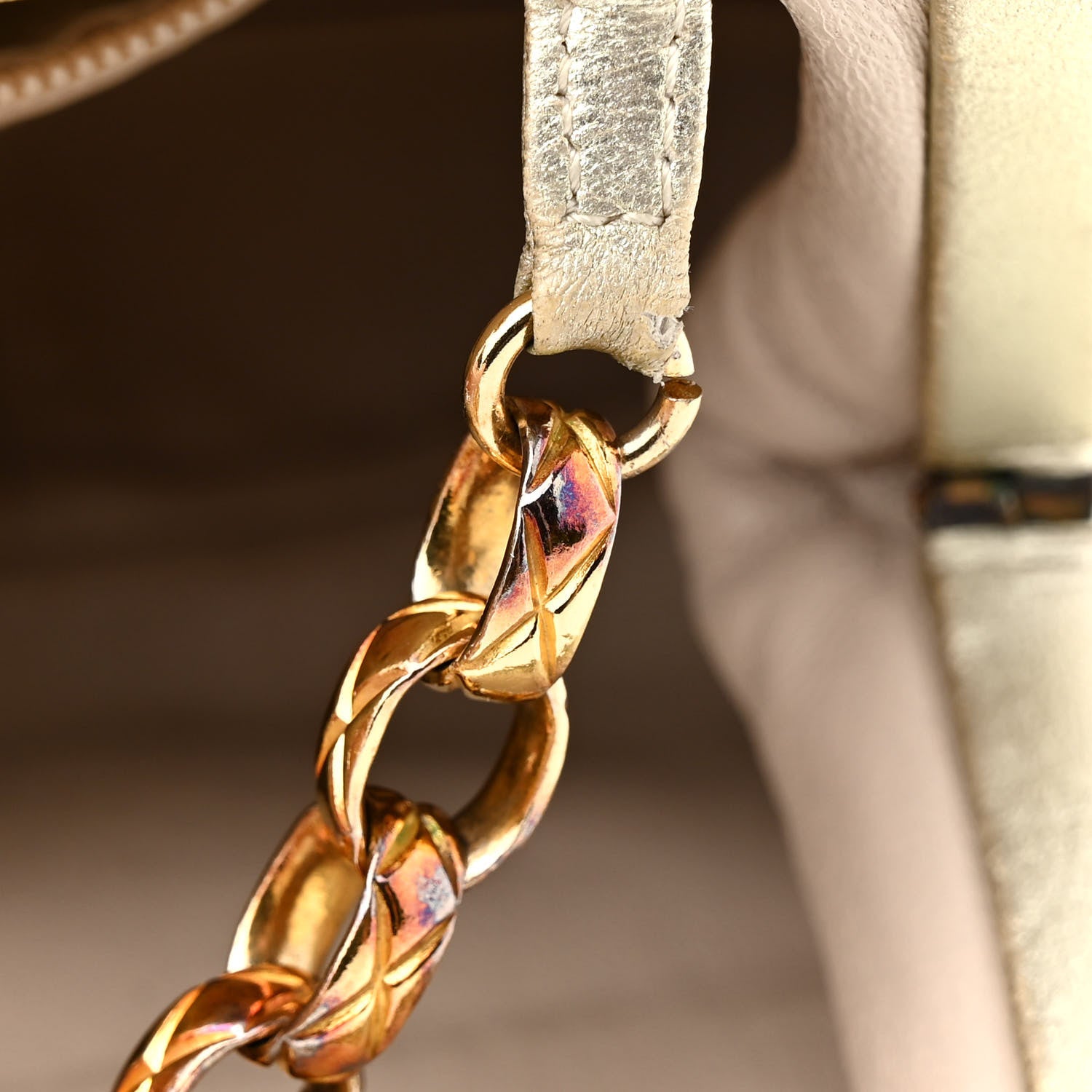 Chanel Metallic Lambskin Quilted CC Kiss Lock Evening Clutch Gold 13 of 17