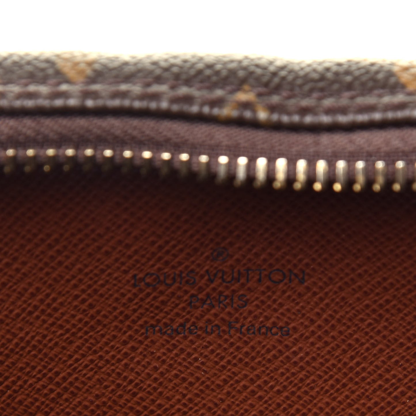 Monogram Amazone