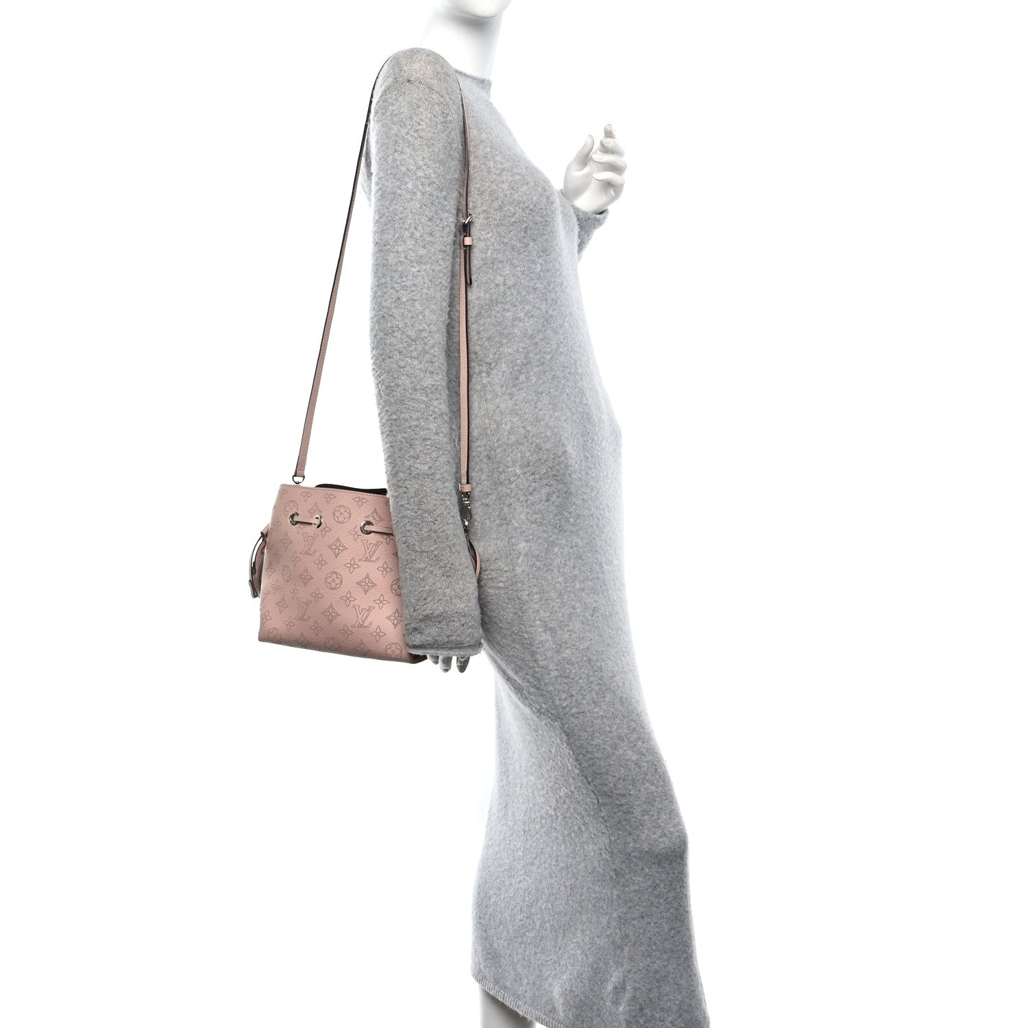 Louis Vuitton Mahina Bella Magnolia 2 of 9
