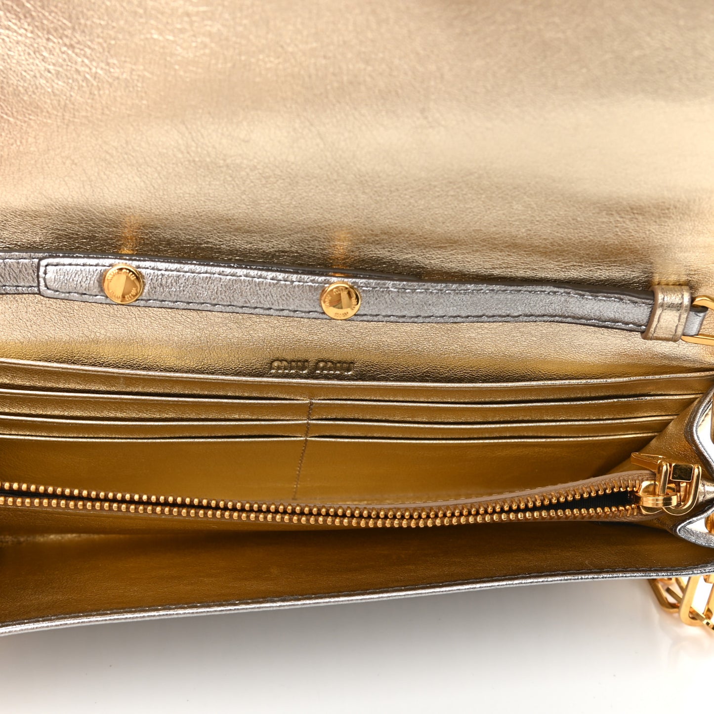 Metallic Nappa Matelasse Wallet On Chain Silver