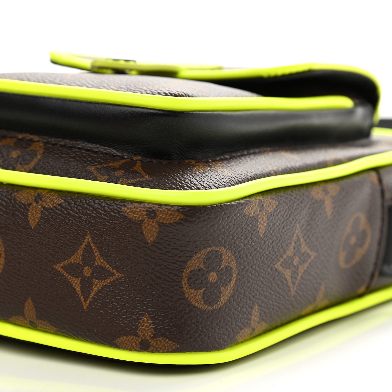Louis Vuitton Monogram Macassar Christopher Wearable Wallet Fluorescent Yellow 8 of 9