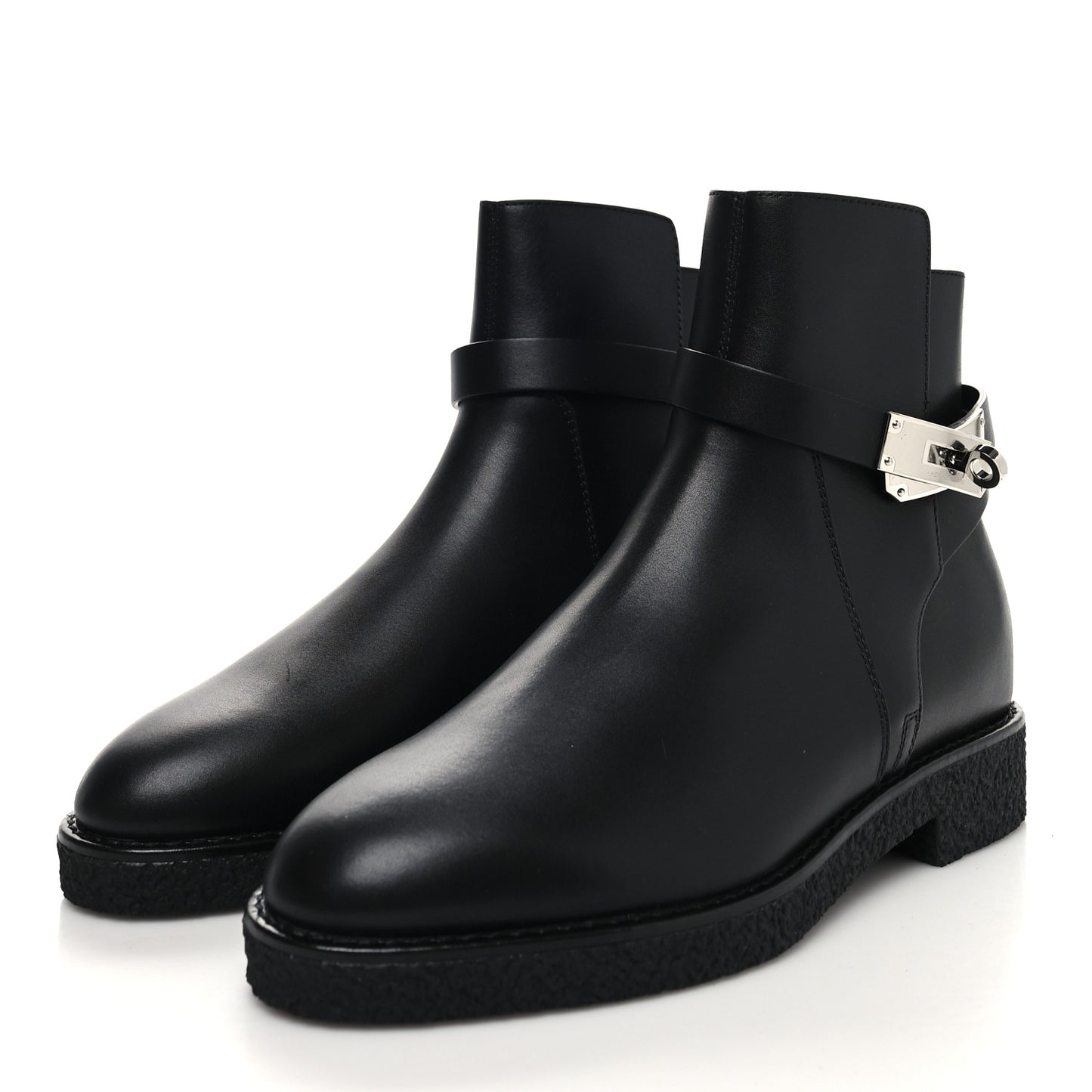 Heritage Calfskin Follow Ankle Boots 37 Black