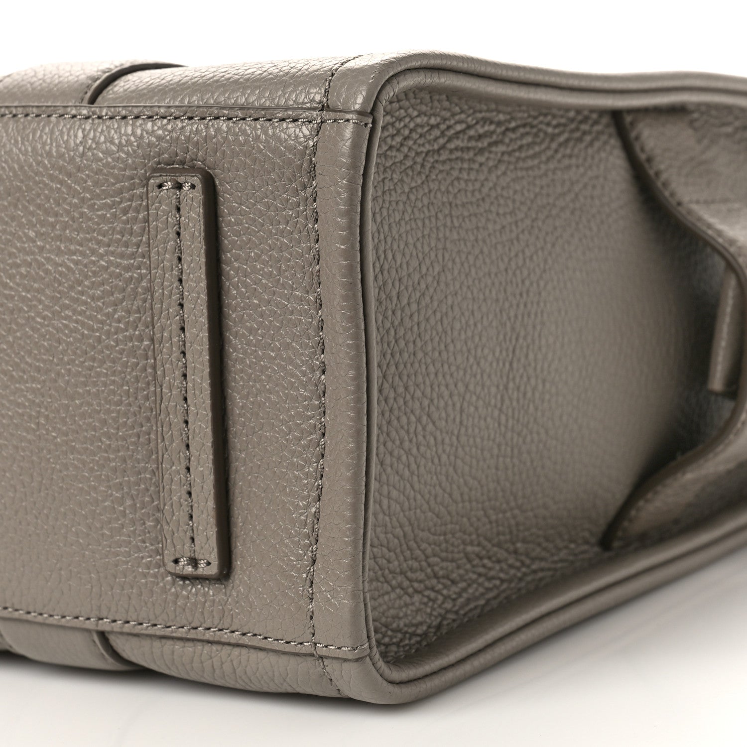 Marc Jacobs Grained Calfskin Medium The Tote Bag Grey 8 of 8