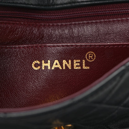 Chanel Lambskin Quilted CC Flap Shoulder Bag Black 5 of 11
