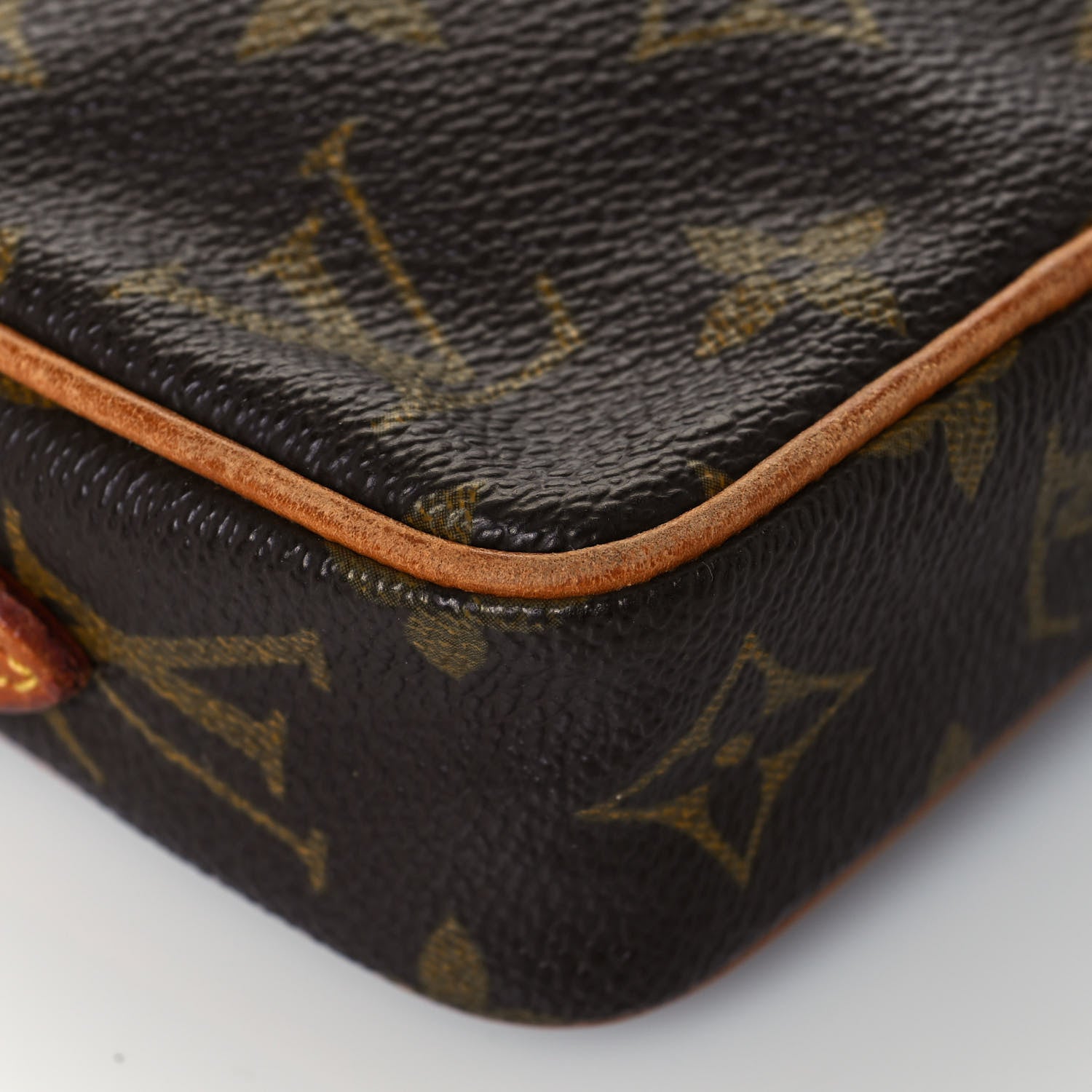 Louis Vuitton Monogram Danube 15 11 of 14