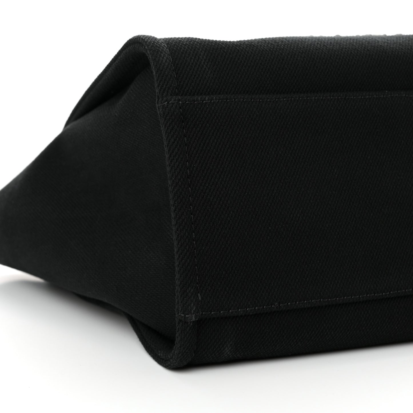 Canvas Pearl Medium Deauville Tote Black