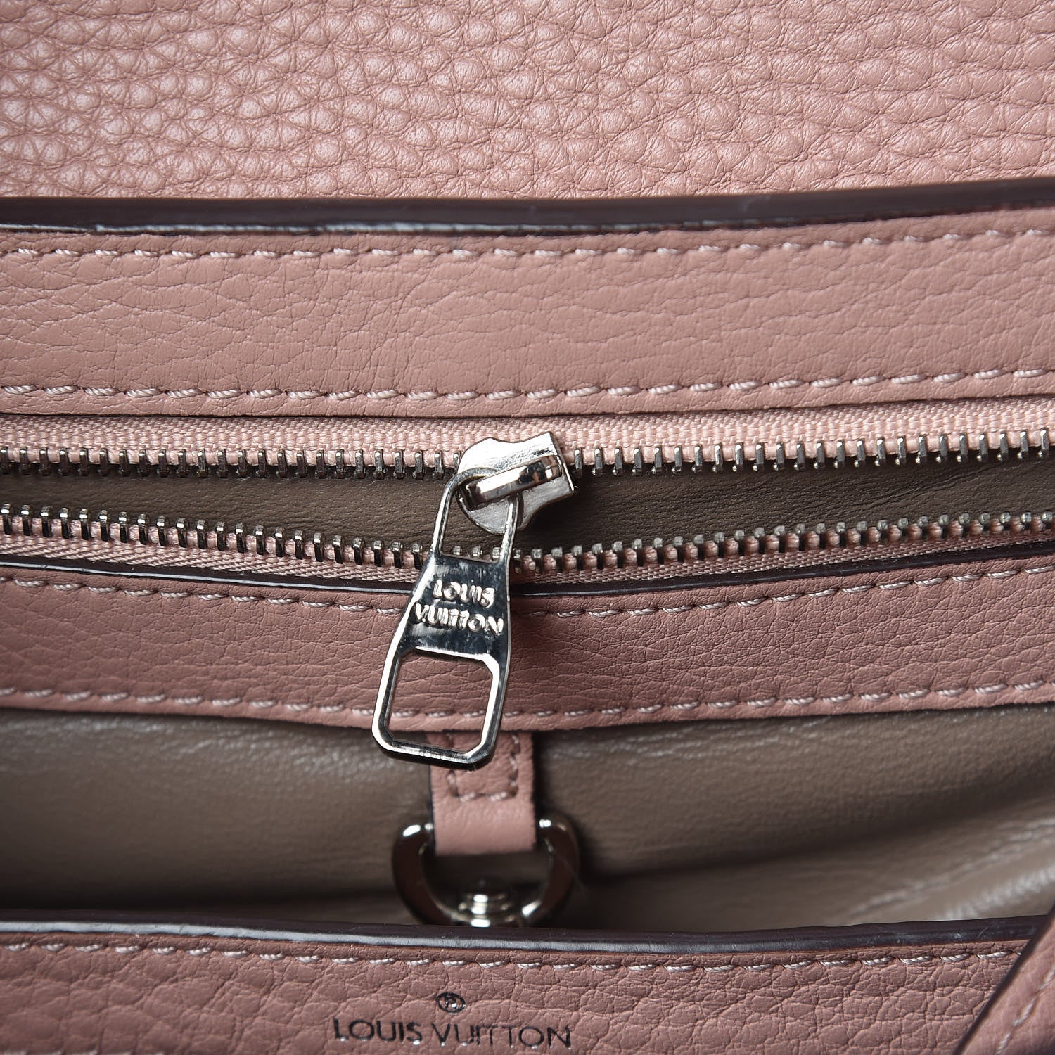 Louis Vuitton Taurillon Capucines PM Magnolia 14 of 14